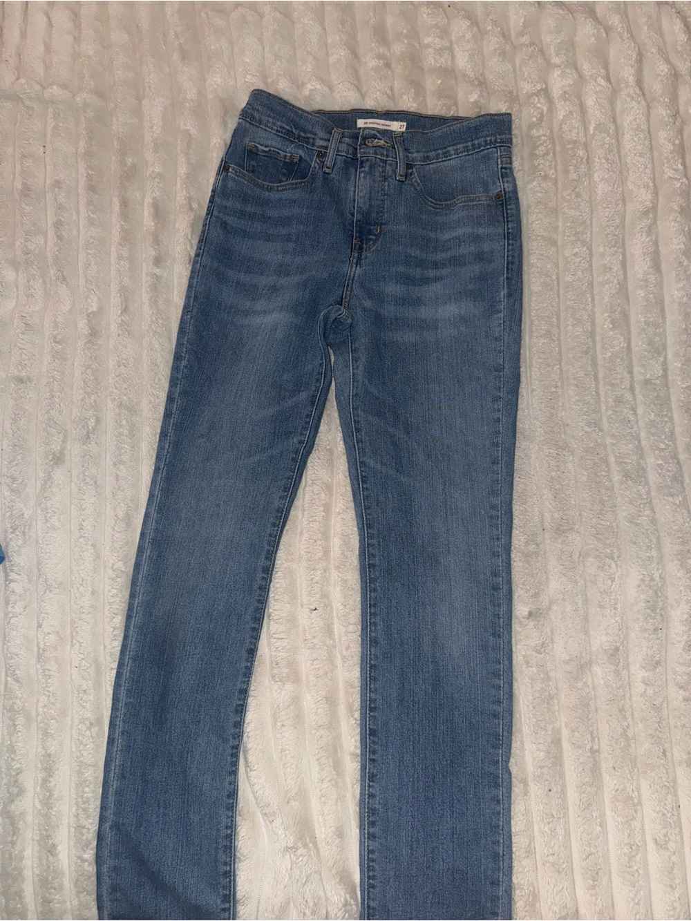 Levi's Women's Medium Blue Skinny Jeans